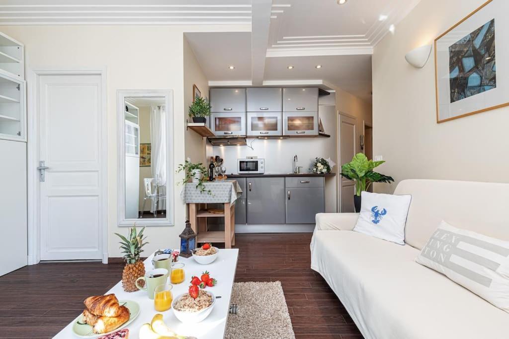 Stalingrad 32 - Cosy Apartement Close Old Port Nizza Esterno foto